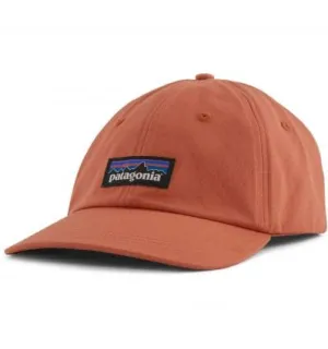 Cap Patagonia P-6 Label Trad (Coral cuarzo)