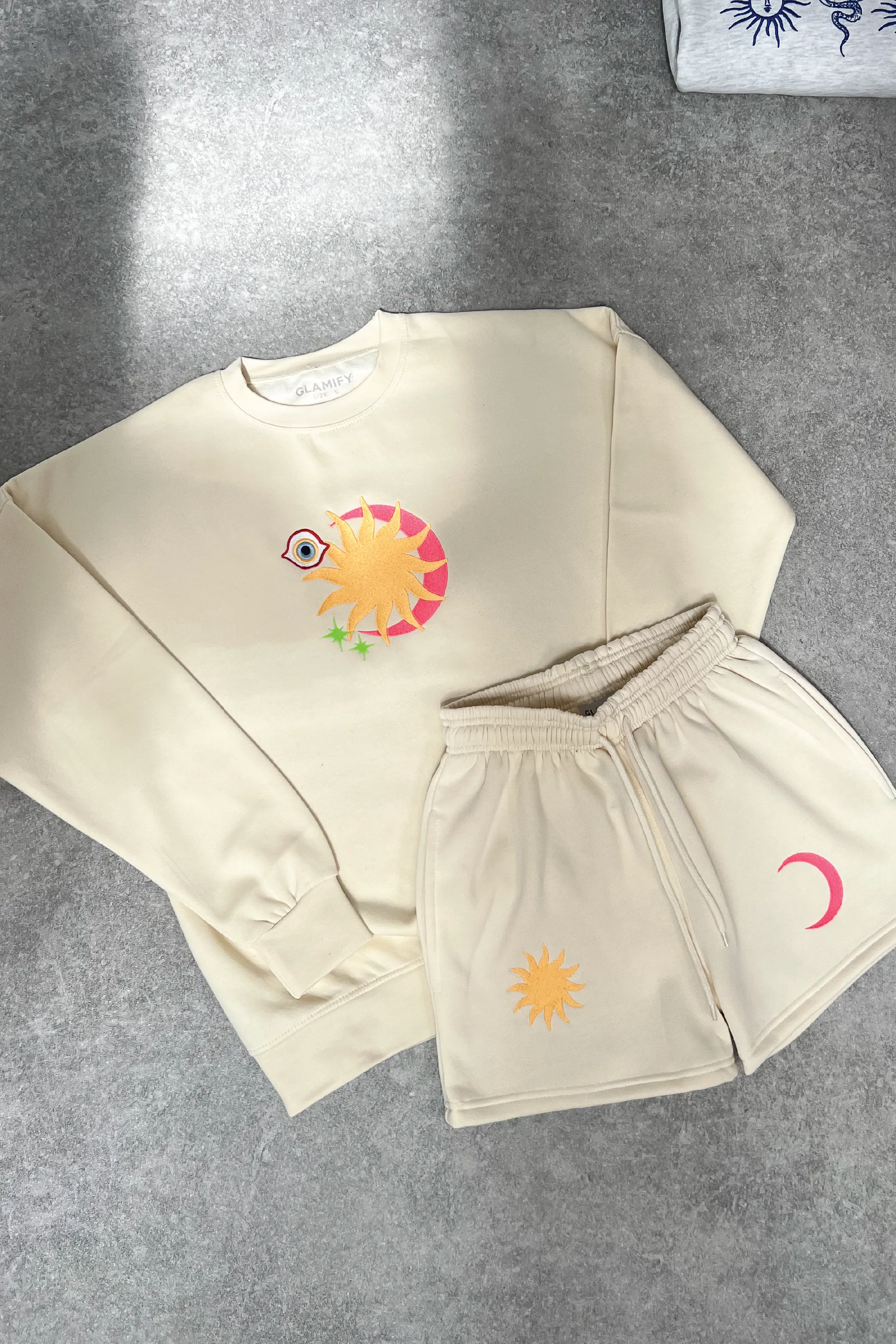 Cresent sun ecru embroidered sweater shorts loungewear