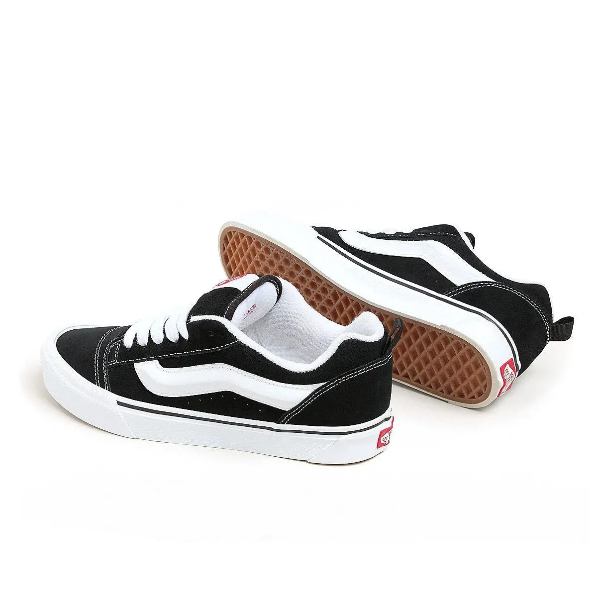 KNU SKOOL BLACK / TRUE WHITE