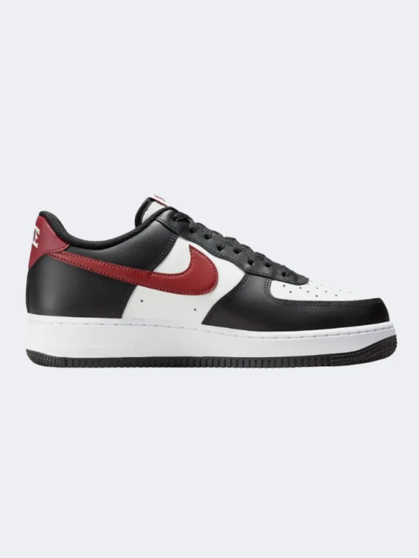 Nike Air Force 1 07 Men Lifestyle Espadrilles Black/White/Red