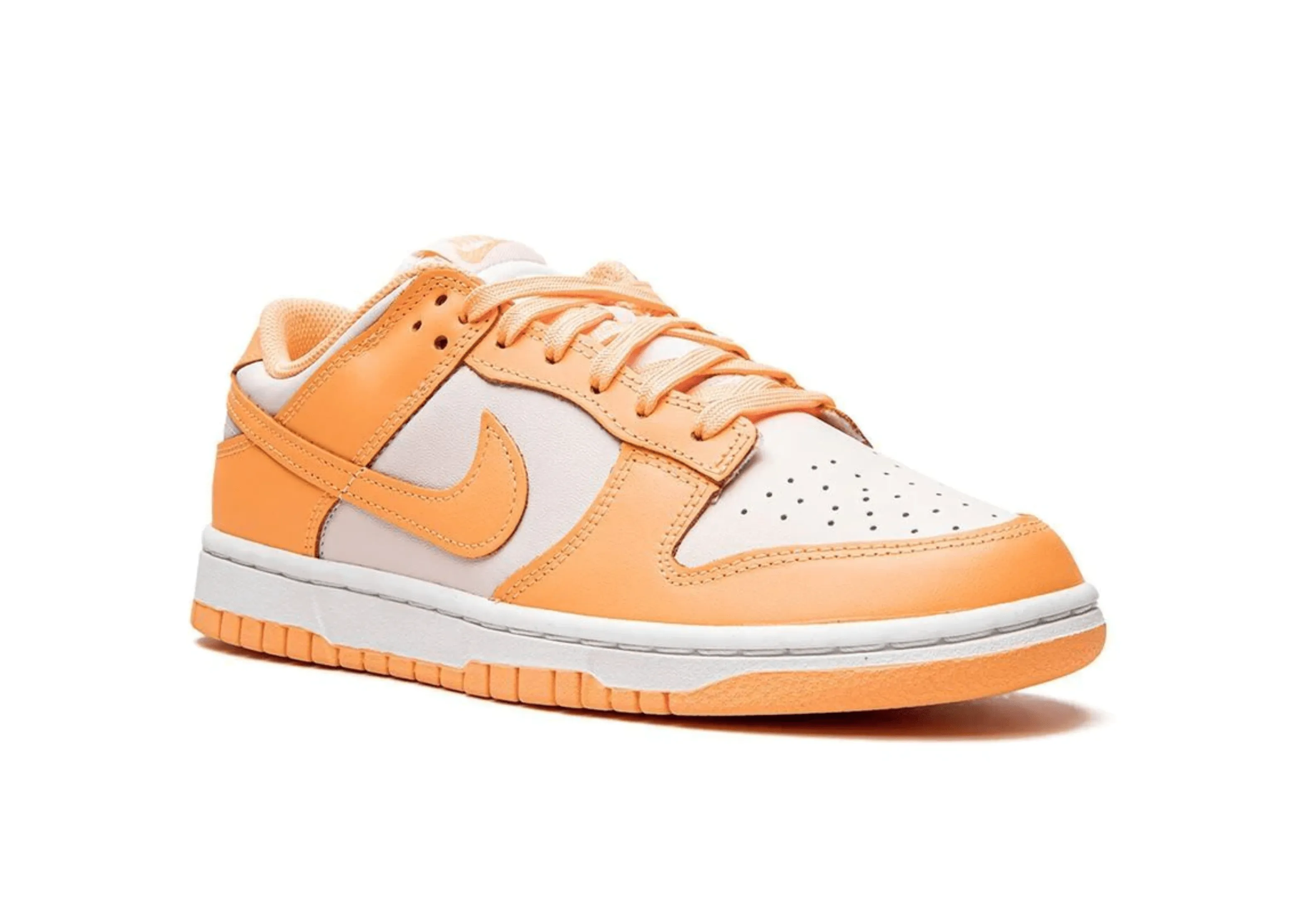 Nike Dunk Low Peach Cream