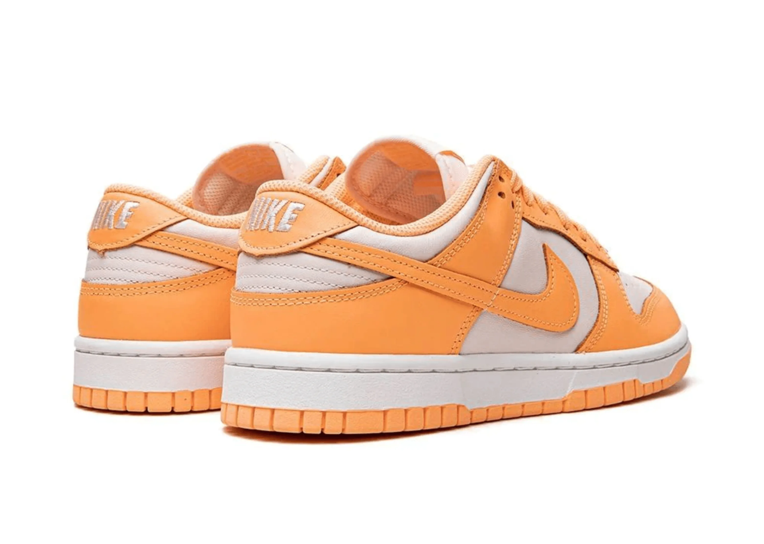 Nike Dunk Low Peach Cream