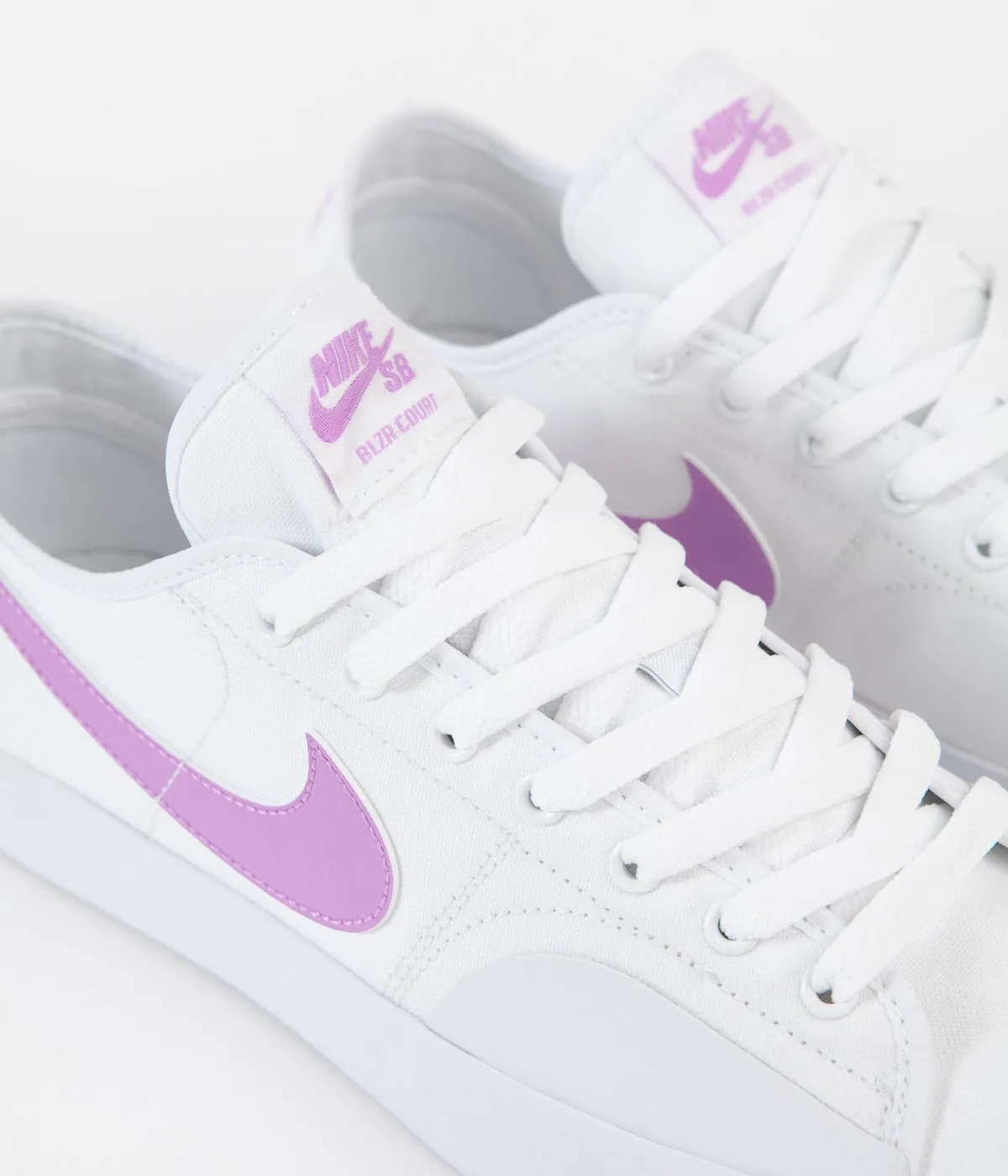 Nike SB Blazer Court Shoes - White / Fuchsia Glow - White - White