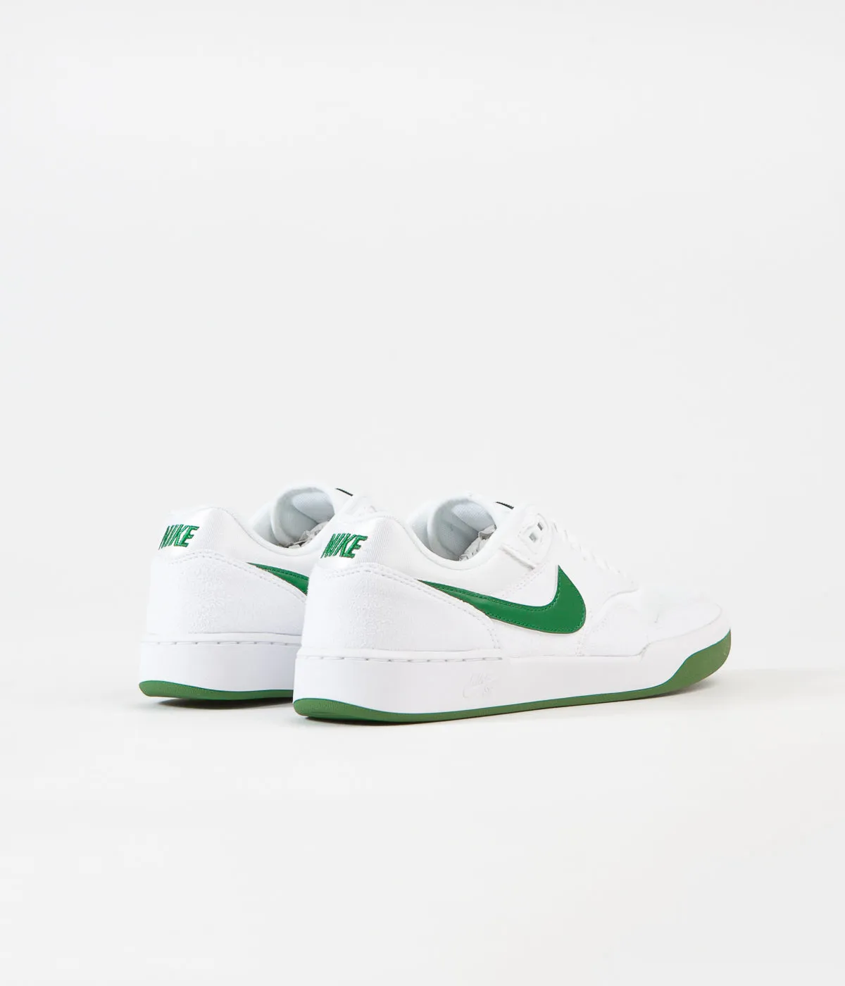 Nike SB GTS Return Shoes - White / Pine Green - White - White