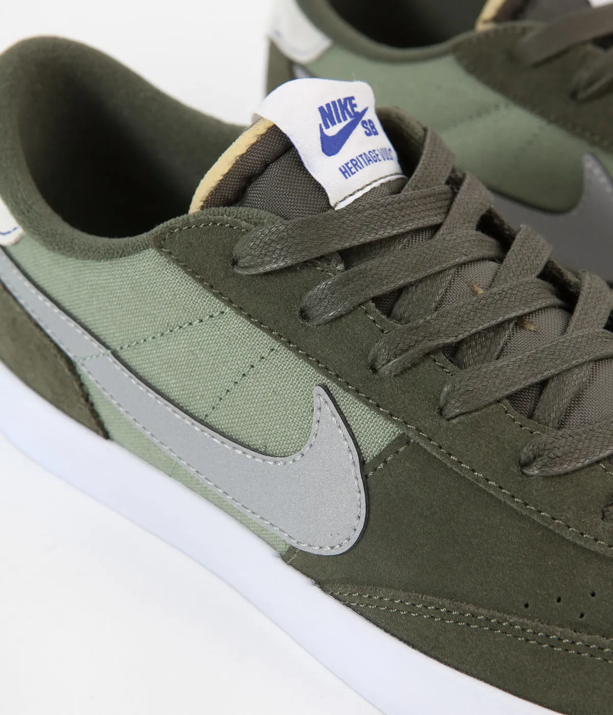 Nike SB Heritage Vulc Premium Shoes - Cargo Khaki / Medium Grey - Spiral Sage