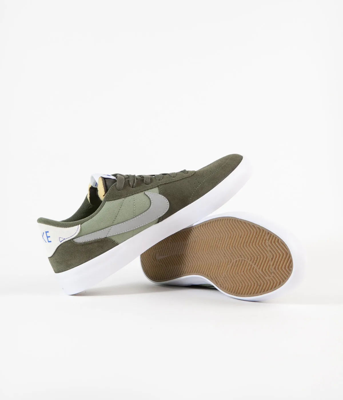 Nike SB Heritage Vulc Premium Shoes - Cargo Khaki / Medium Grey - Spiral Sage