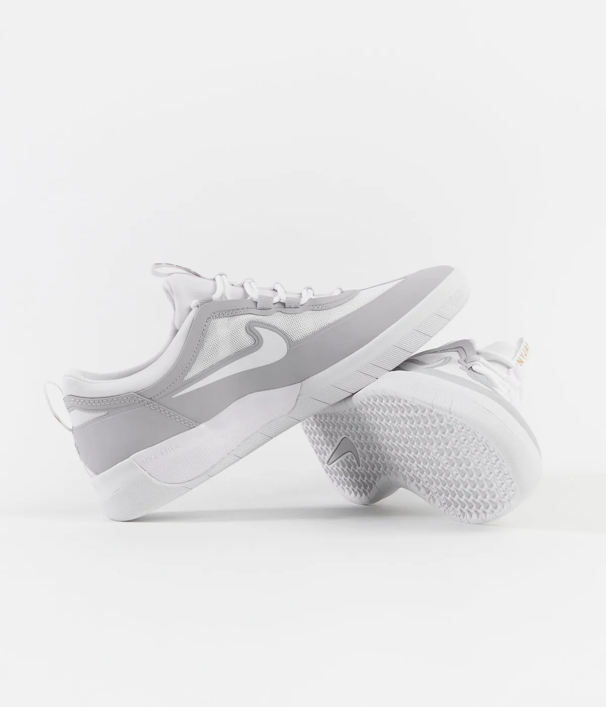 Nike SB Nyjah Free 2 Shoes - Sky Grey / White - Sky Grey - Metallic Gold