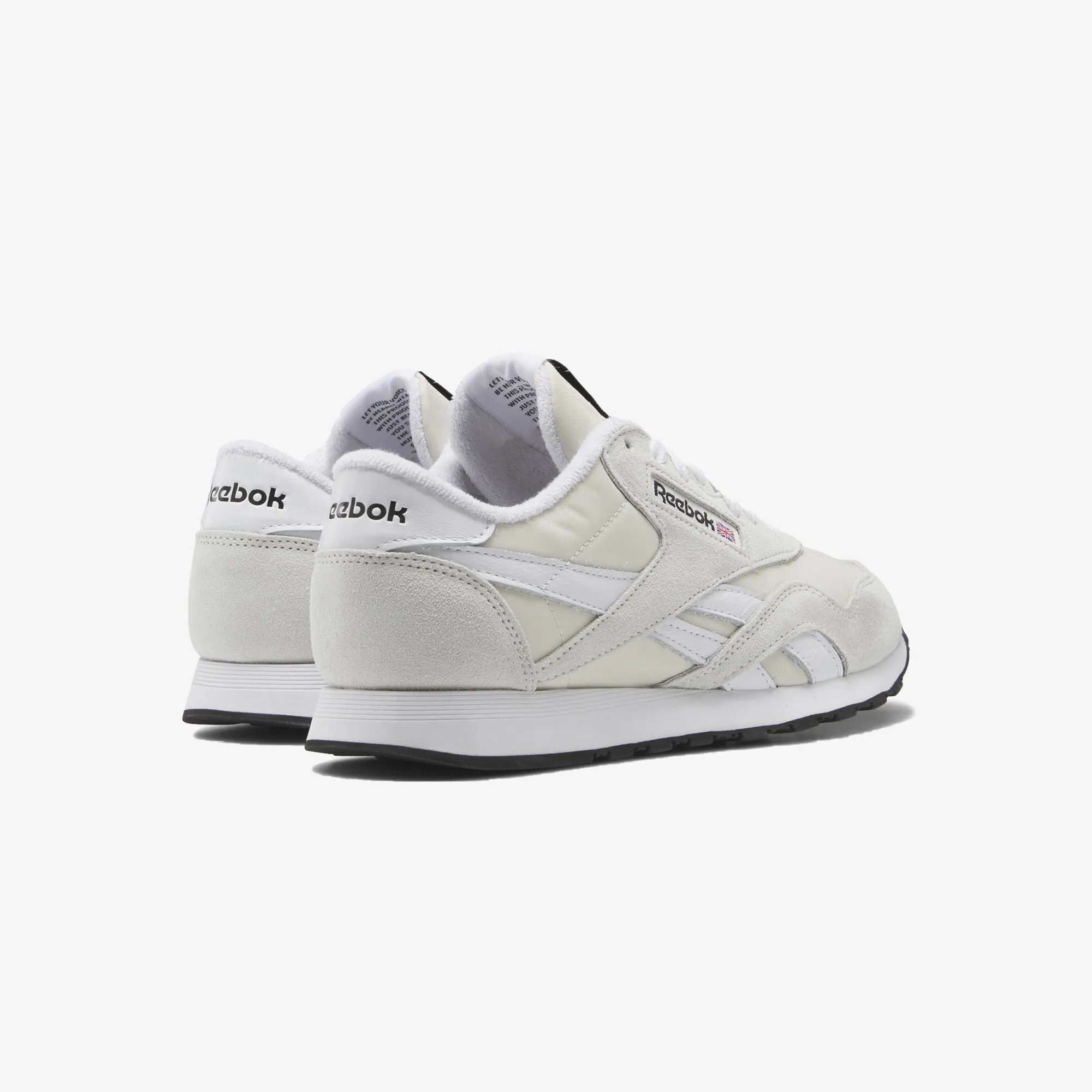 Reebok | CLASSIC NYLON  { MORNING FOG/WHITE