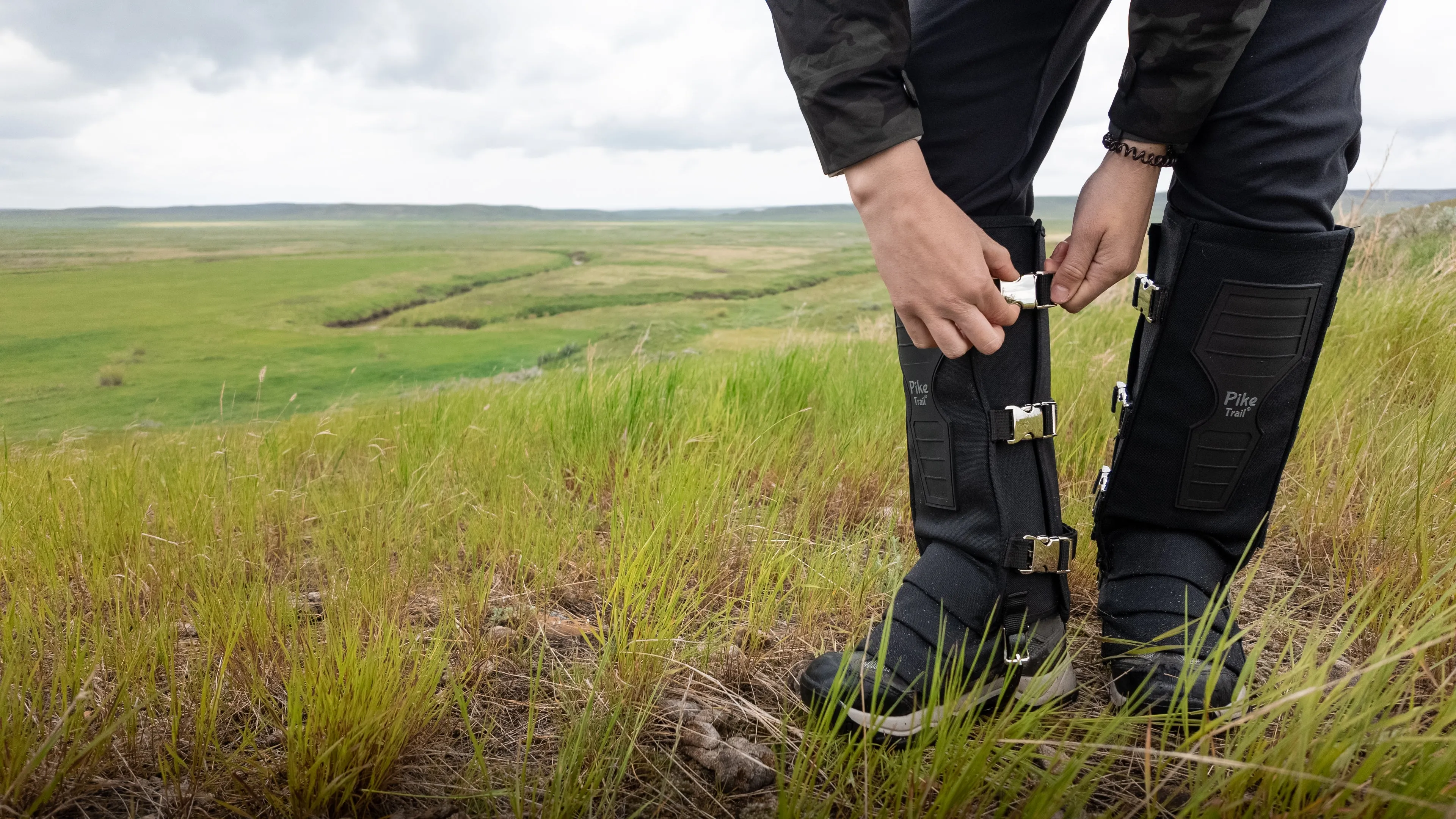 Snake Gaiters Leg Guards