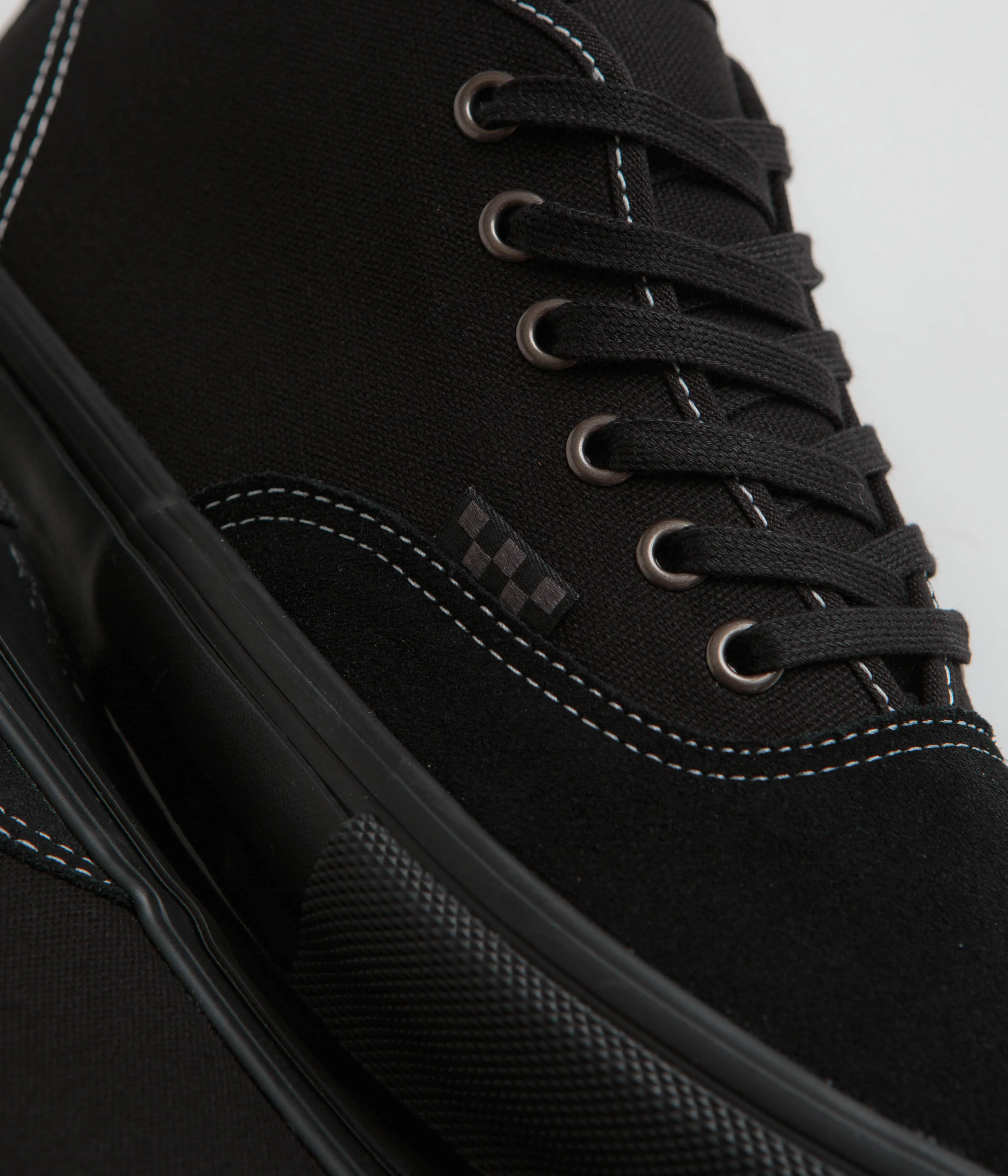 Vans Skate Authentic Mid Shoes - Blackout