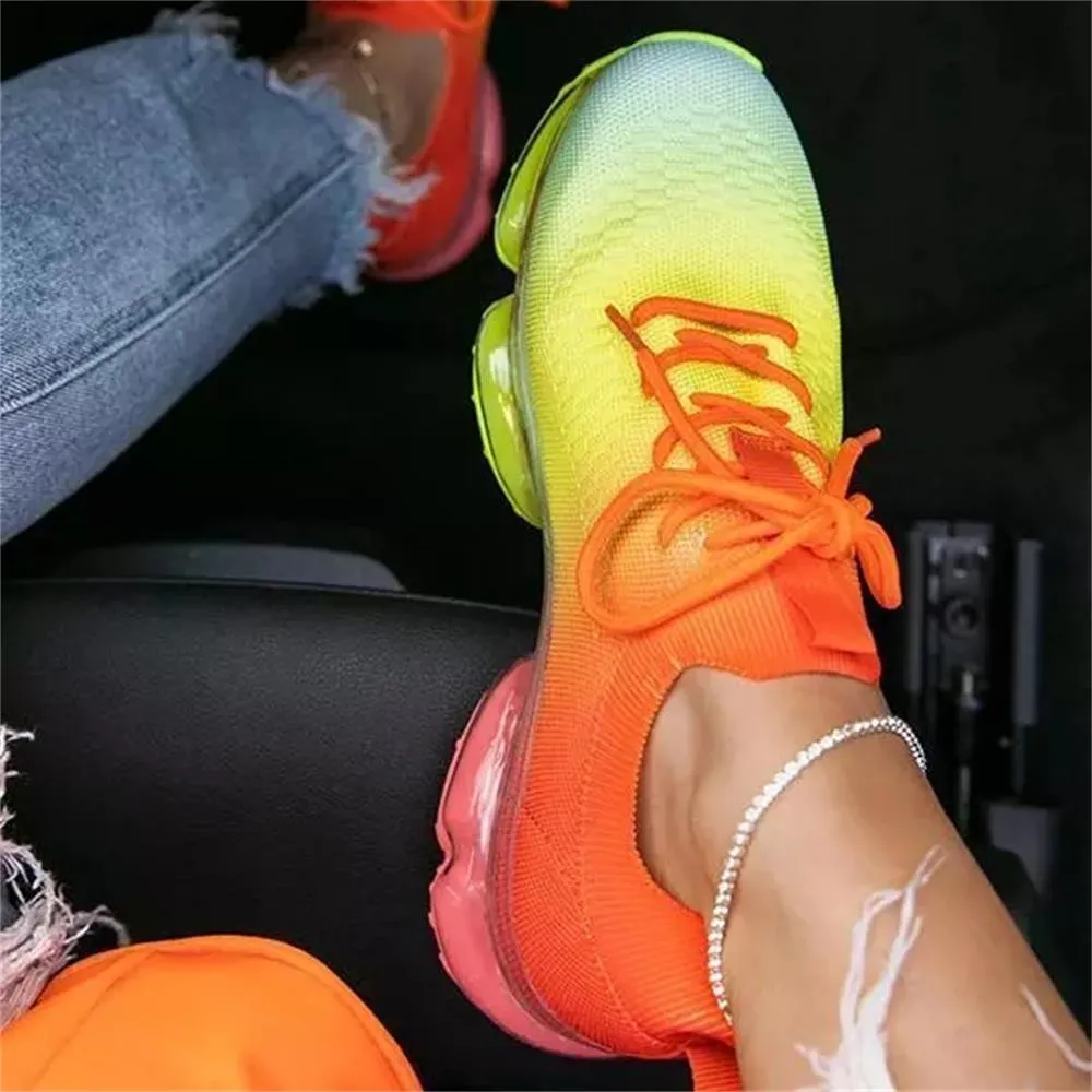 Women&#39;s Sneakers Trends 2023 Spring New Stretch Fabric Ladies Breathable Casual Basketball Shoes 35-43 Large-Sized Sports Shoes