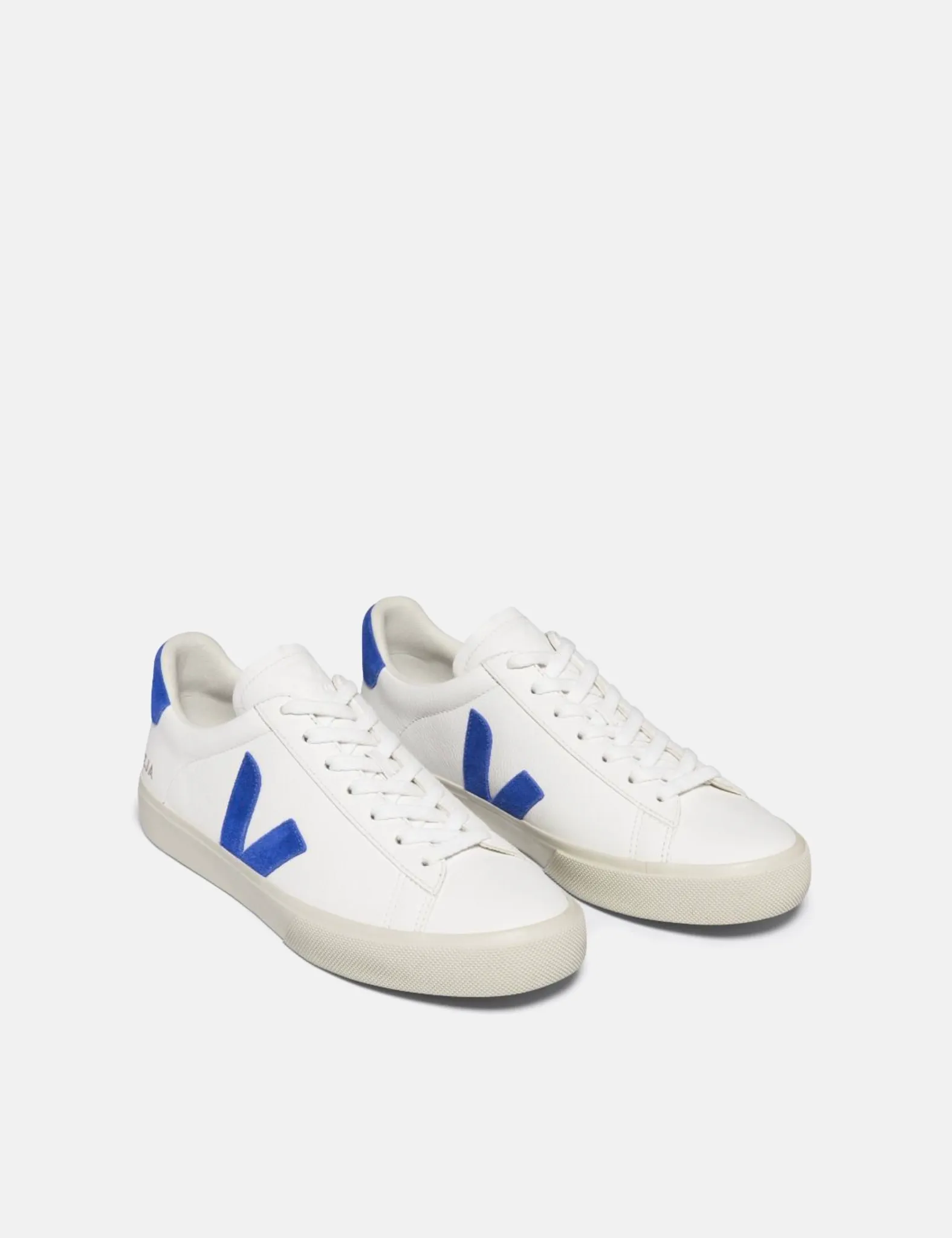 Womens Veja Campo Trainers (CF Leather) - Extra White/Paros Blue